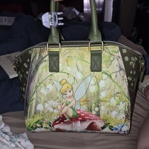 Loungefly. Peter PAN